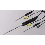 881605